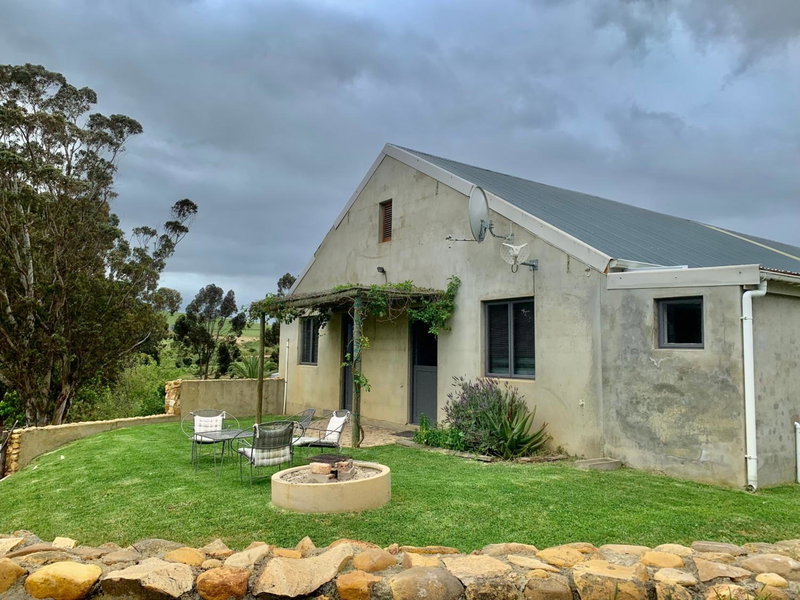 Shabach Farm, Hartebeesrivier, South Africa