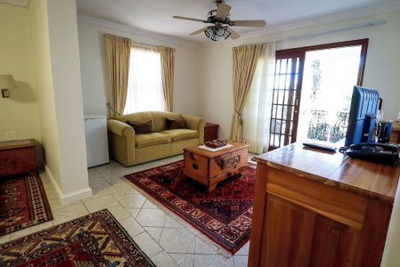 Altes Landhaus Country Lodge, Oudtshoorn, South Africa