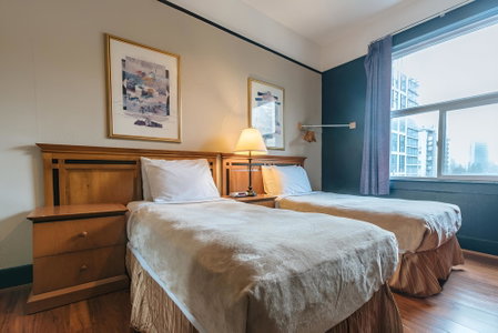 Hotel Ambassador - Hostel, Vancouver, Canada