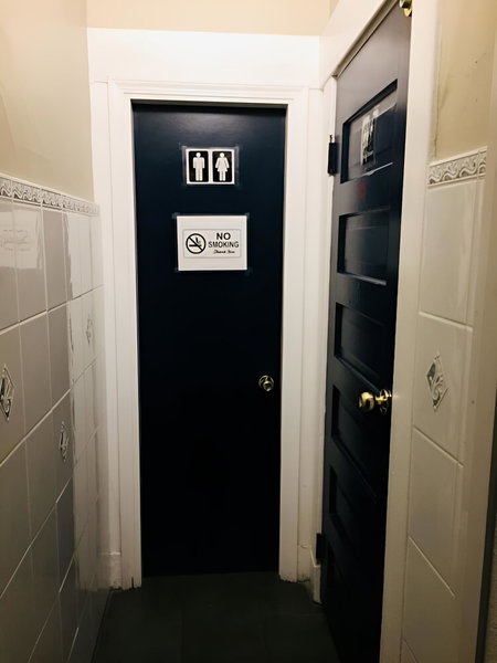 Hotel Ambassador - Hostel, Vancouver, Canada