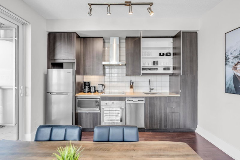 Modern Downtown Suites, Toronto, Canada