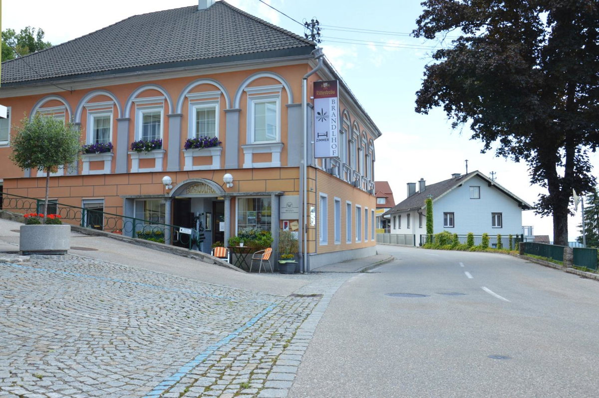 Hotel · Gasthof Brandlhof, Wolfsegg Am Hausruck