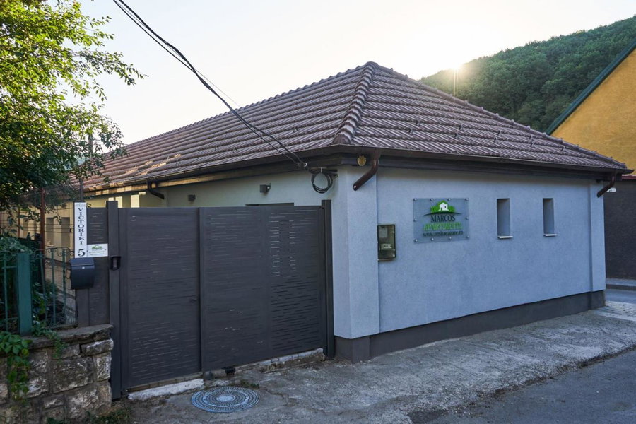 Marcos Apartments Victoriei - self check-in, Reşiţa, Romania