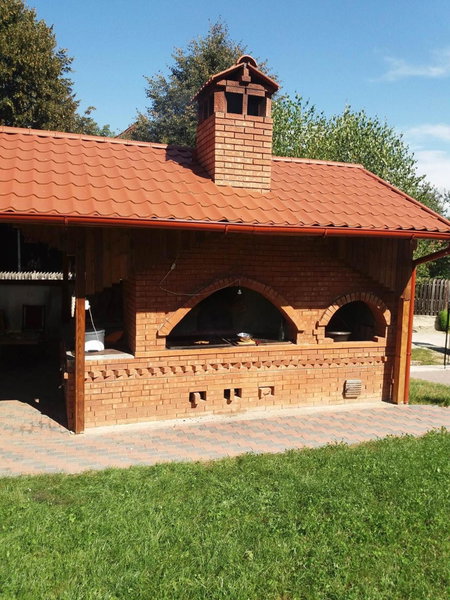 Casuta Cu Flori, Vîlcele, Romania