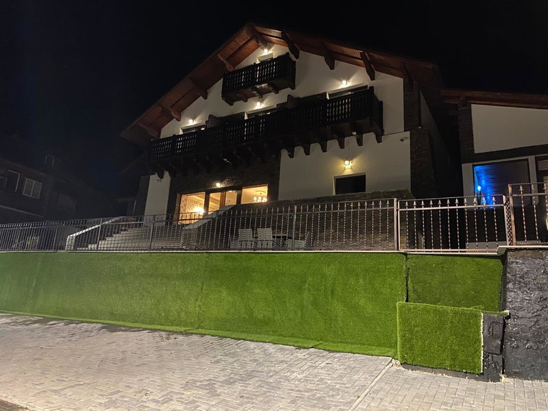 Platinvm B&B, Predeal, Romania