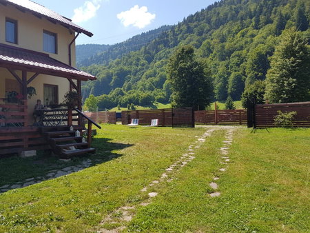 Vila Carmen, Cazaci, Romania