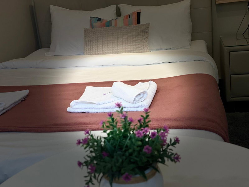 Private Place to Stay self check in-nonstop- NETFLIX-WIFI, Reşiţa, Romania