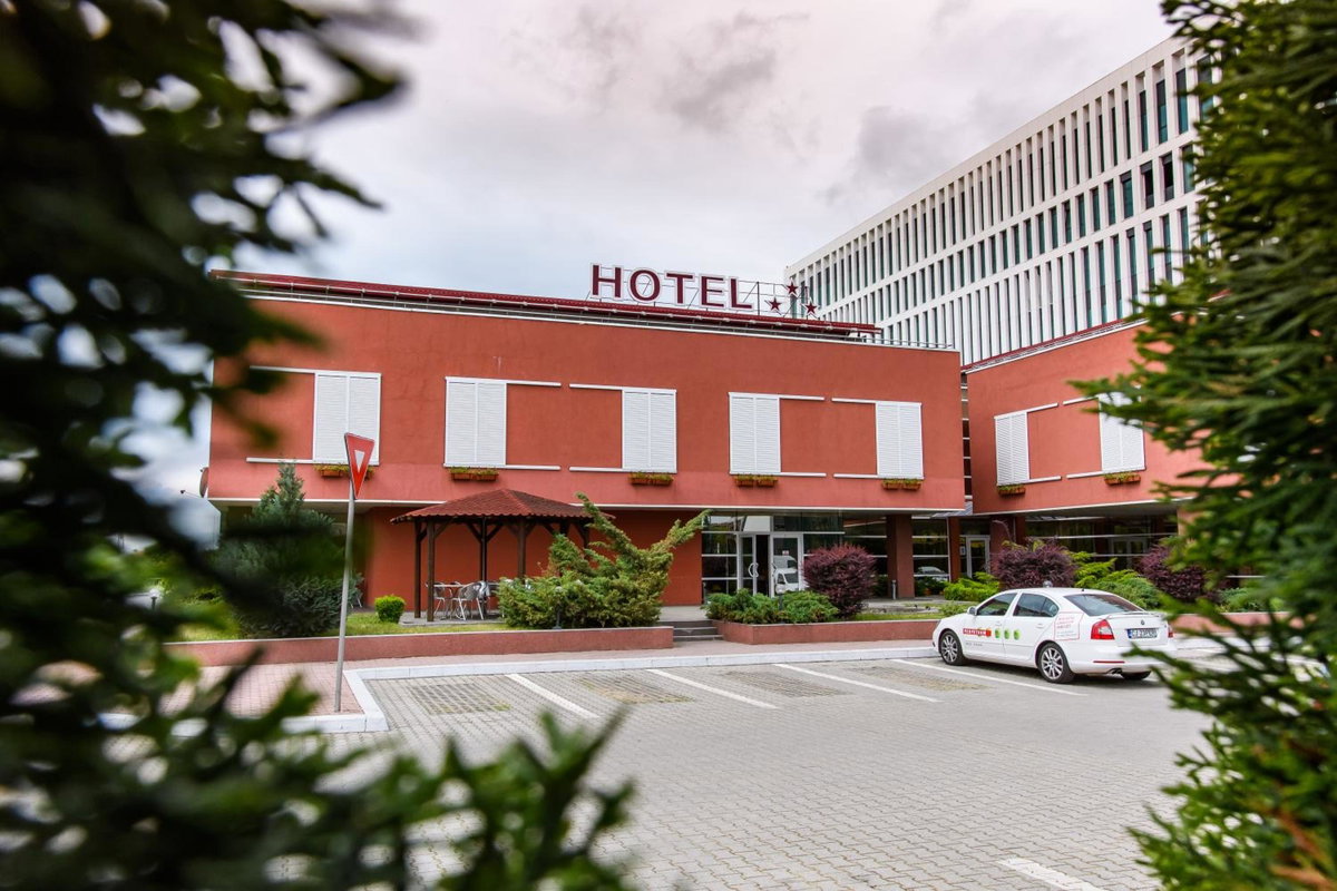 Hotel Torontal, Romania