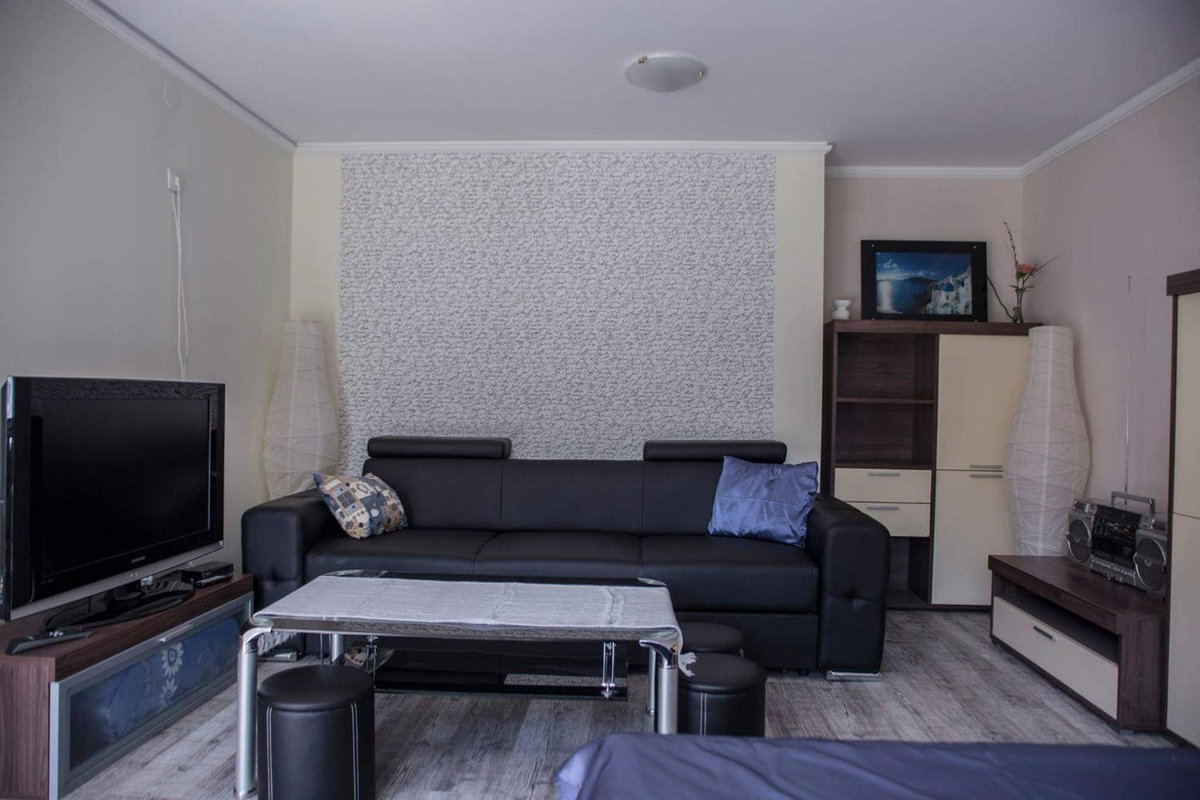 Meszaros apartman, Hungary