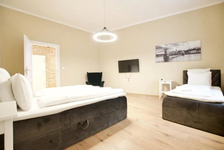 Premium Apartment by Hi5 - Ferenciek tere - 3 BDR, Budapest, Hungary