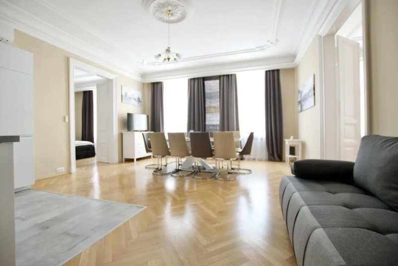 Premium Apartment by Hi5 - Ferenciek tere - 3 BDR, Budapest, Hungary