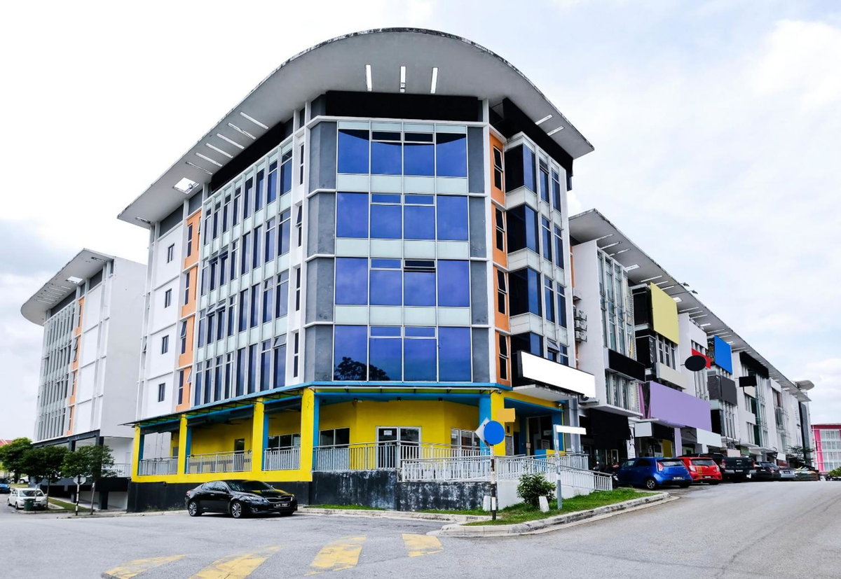 Hotel · OYO 714 Arina Hotel, Bangi