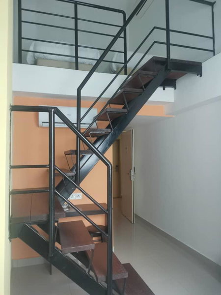 YY48 Hotel 2 Mins Walk From Masjid Jamek LRT Station, Kuala Lumpur, Malaysia