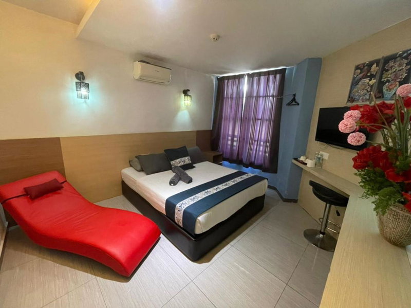 Dolphin Hotel, Klang, Malaysia