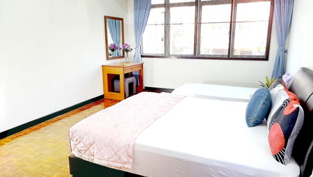 Advent Villa, just 100 meters to Penang Adventist Hospital, George Town, Malaysia