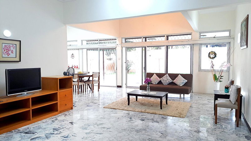 Advent Villa, just 100 meters to Penang Adventist Hospital, George Town, Malaysia