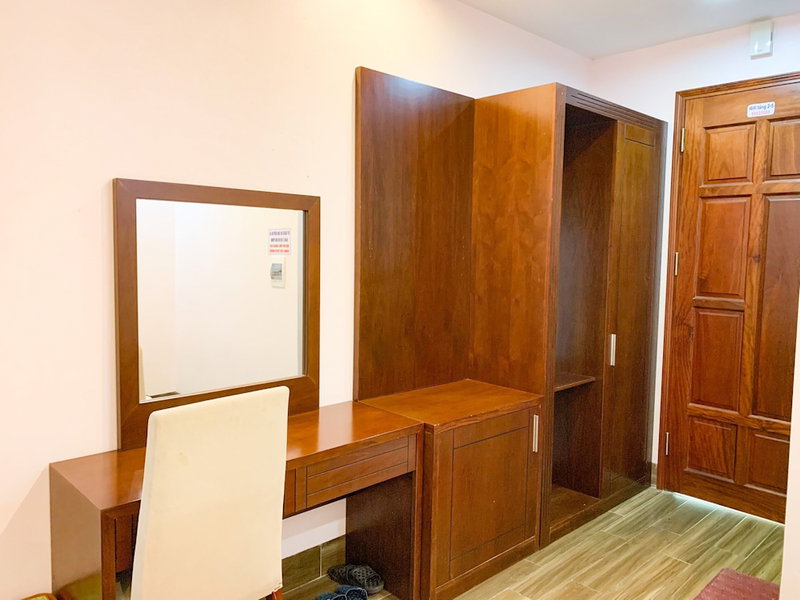 Ngoc Anh Hotel, Van Don, Vietnam