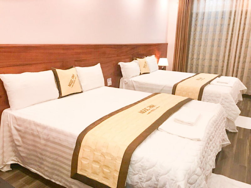 Ngoc Anh Hotel, Van Don, Vietnam