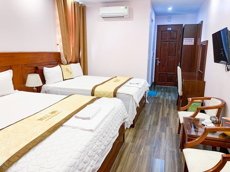 Ngoc Anh Hotel, Van Don, Vietnam