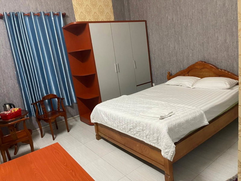 Minh Thư Hotel, Thuan An, Vietnam