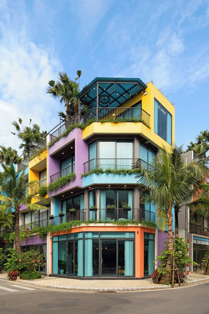 Khue Le Bleu Villa- Flamingo Hai Tien, Vietnam