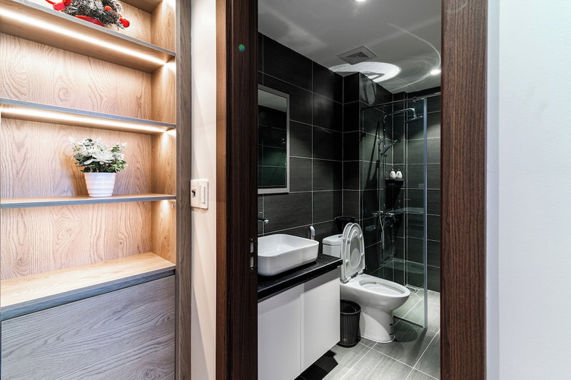 Luxe Paradise Suites Hotel To Ngoc Van, Hanoi, Vietnam