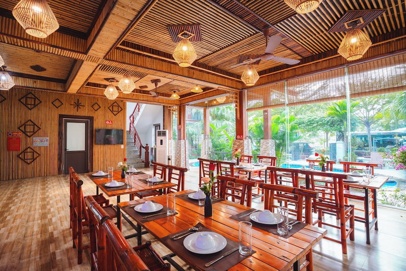 Tam Coc Little Charm Villa & Bungalow, Hoa Lu, Vietnam