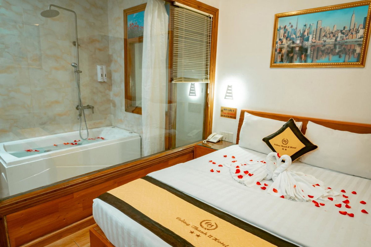 Hotel · Khách Sạn Cường Thanh 2, Ho Chi Minh City