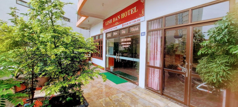 Linh Dan Hotel, Ha Long, Vietnam