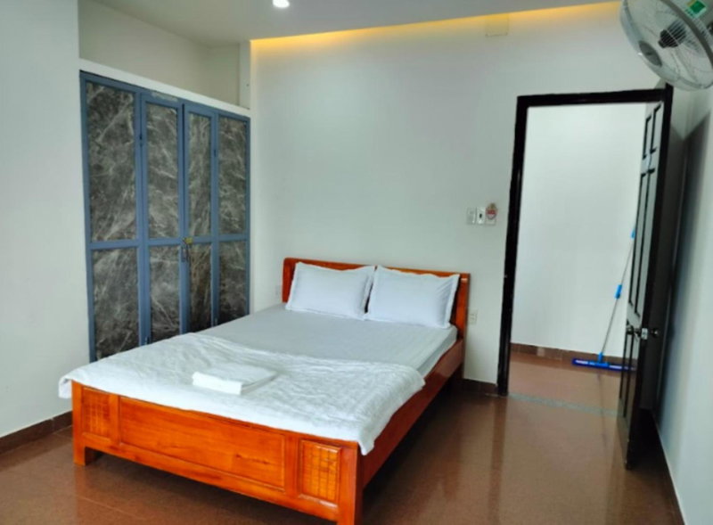 Nhật Linh Homestay, Hue, Vietnam