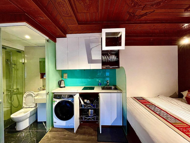 Maison Mackeno, Hanoi, Vietnam