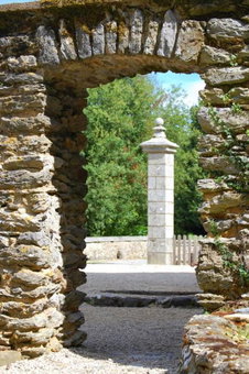 Manoir de Rouessé, Laval, France