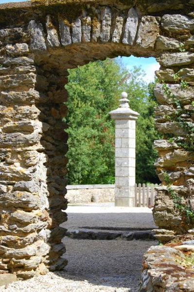 Manoir de Rouessé, Laval, France