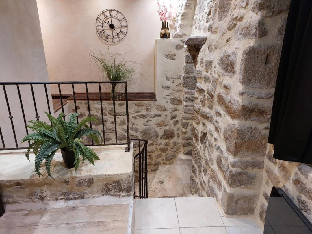 Hotel · Chez Marinou, Chirols
