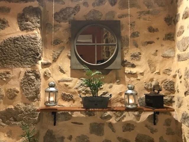 Chez Marinou, Chirols, France