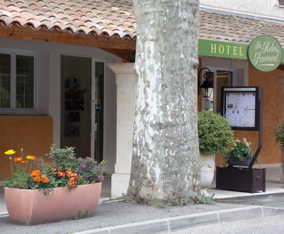 Au Relais Provencal, Bagnols-en-Foret, France
