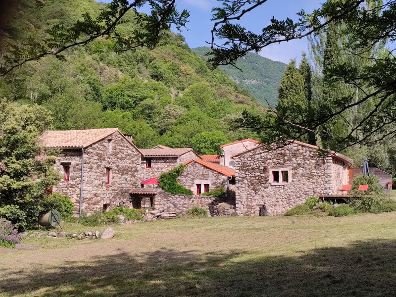 Le Mas De Ribard, Bréau-et-Salagosse, France