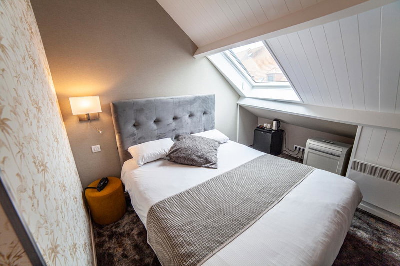 Logis Hôtel & Restaurant - Les Hauts de Montreuil, Montreuil-sur-Mer, France