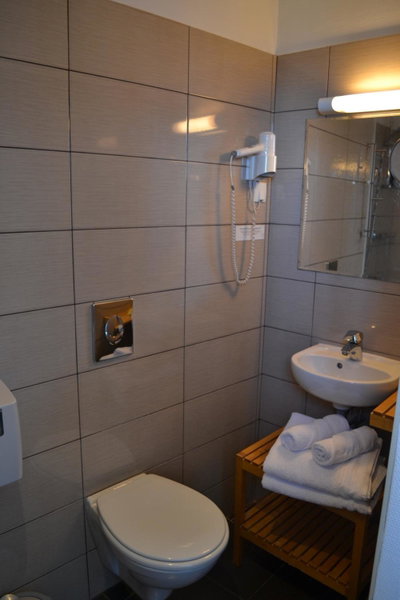 Hôtel La Porte Saint Pierre-Logis Hôtel Intra Muros RÉNOVÉ en 2026, Saint Malo, France