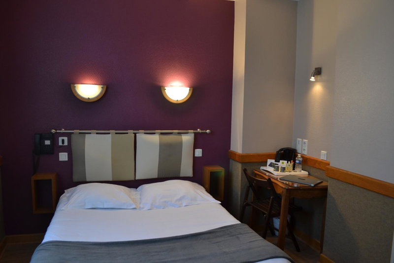 Hôtel La Porte Saint Pierre-Logis Hôtel Intra Muros RÉNOVÉ en 2026, Saint Malo, France