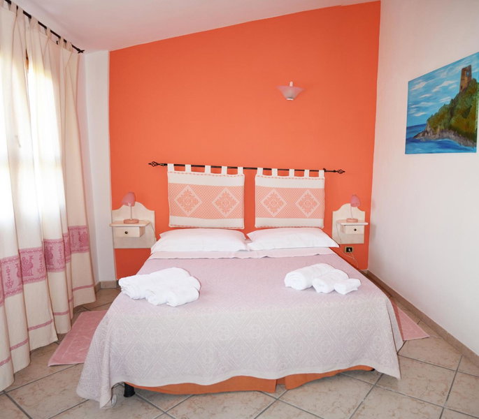 Casa Vacanza Porto Frailis già Porto Frailis B&B, Àrbatax, Italy