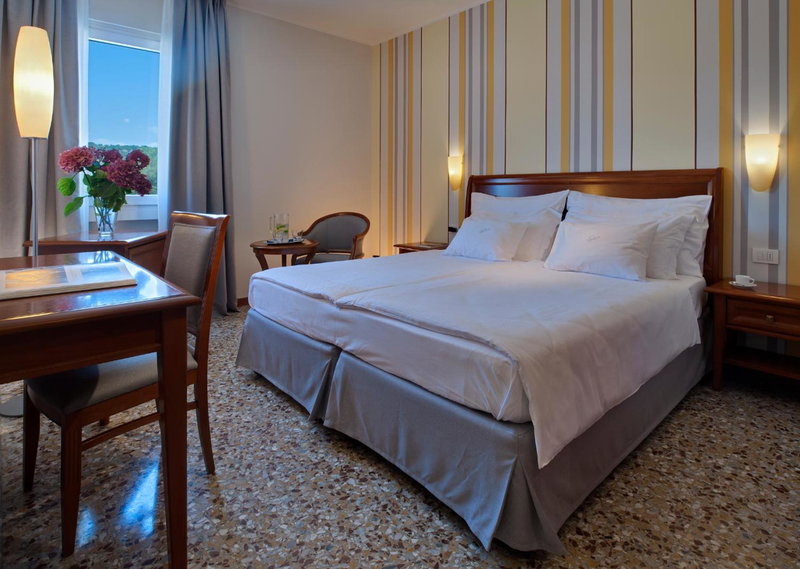 Palace Hotel San Pietro, Bardolino, Italy