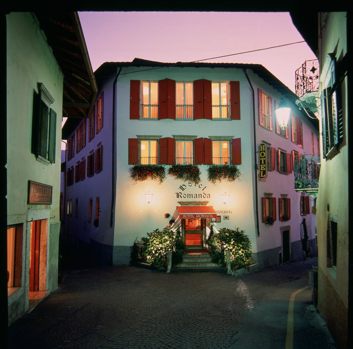 Hotel Romanda, Italy