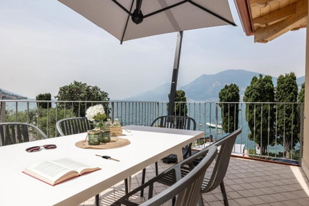 June Stay Lake Garda, Brenzone sul Garda, Italy