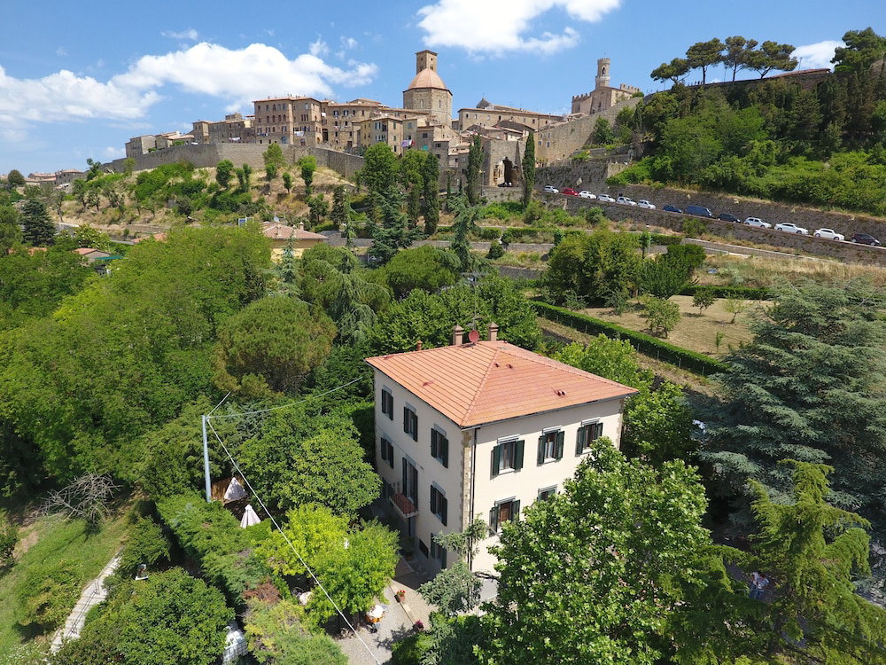 Hotel · Villa Porta all'Arco, Volterra