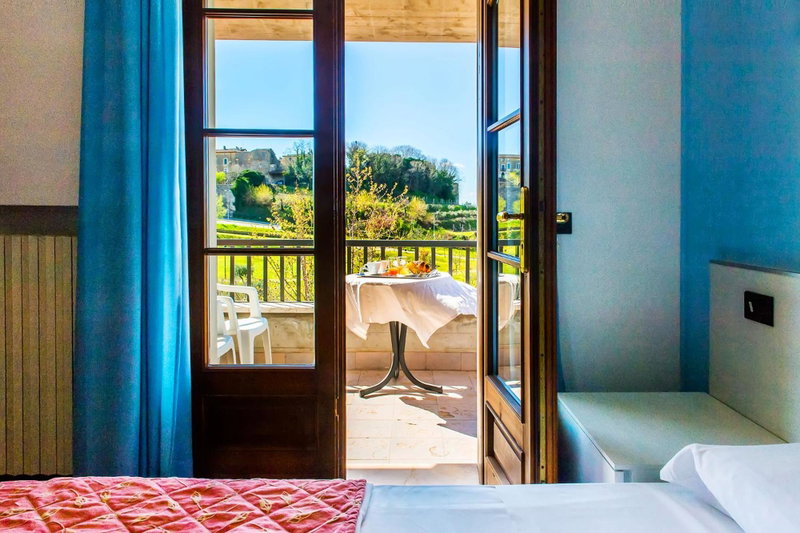 Hotel Il Castello, Pozzolengo, Italy