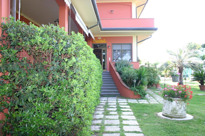 Hotel Le Rotonde, Massaciuccoli, Italy