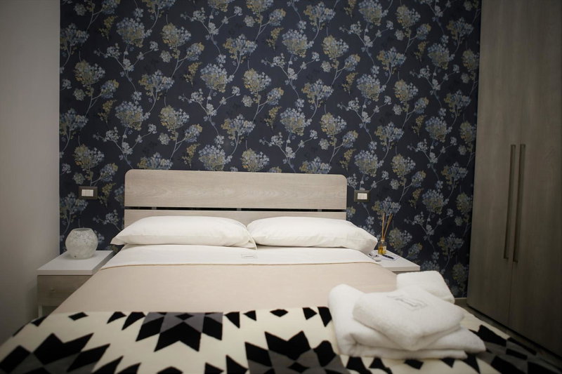 Hermes rooms for tourists, Naples, Italy
