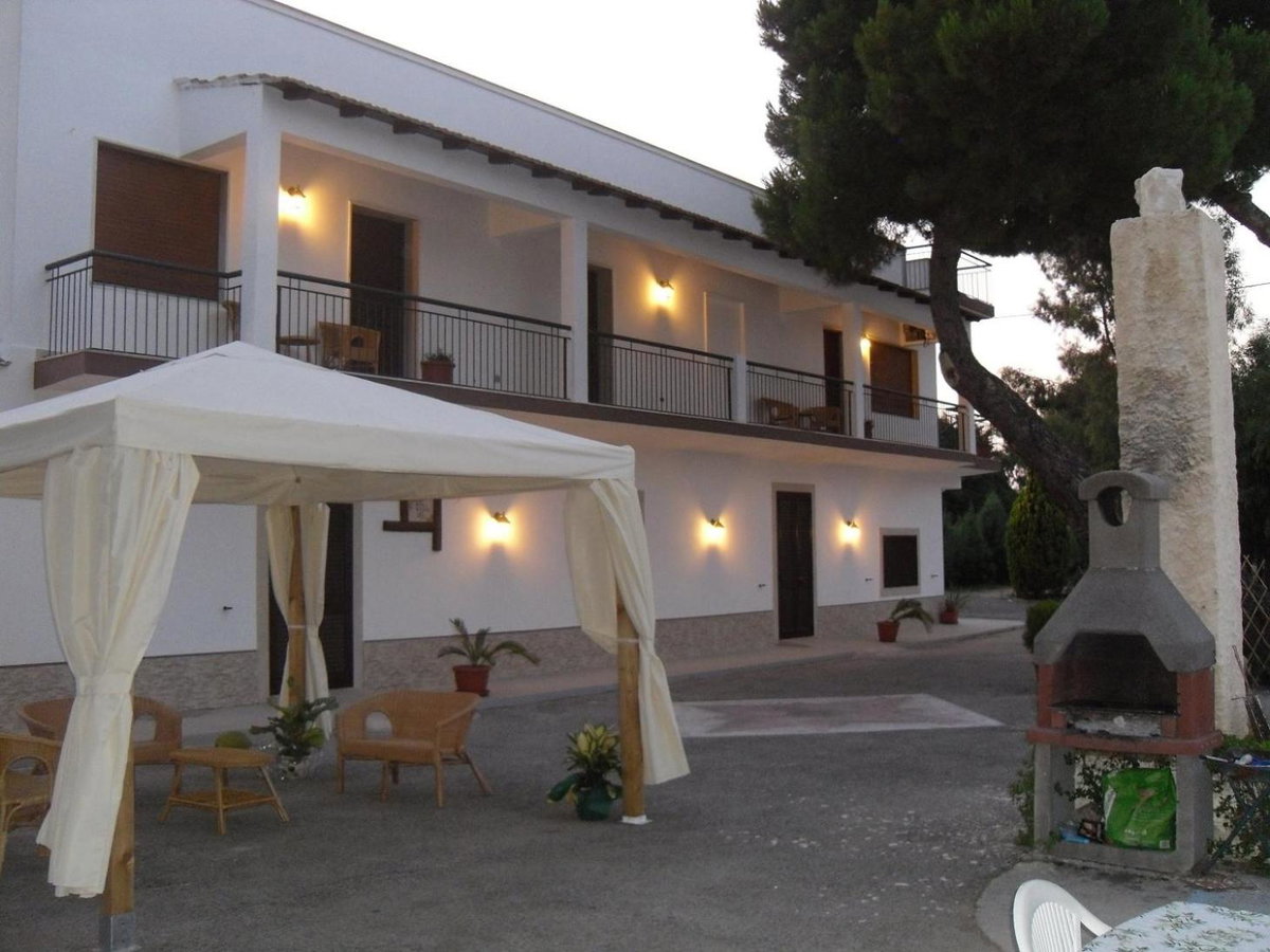 Hotel · B&B Villa Pia, Siracusa