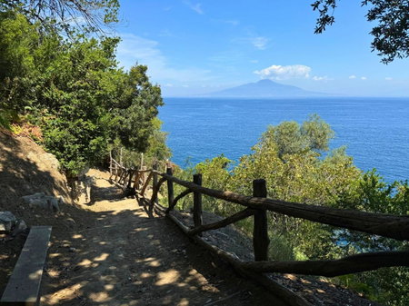 Hostel & Glamping Santa Fortunata, Sorrento, Italy